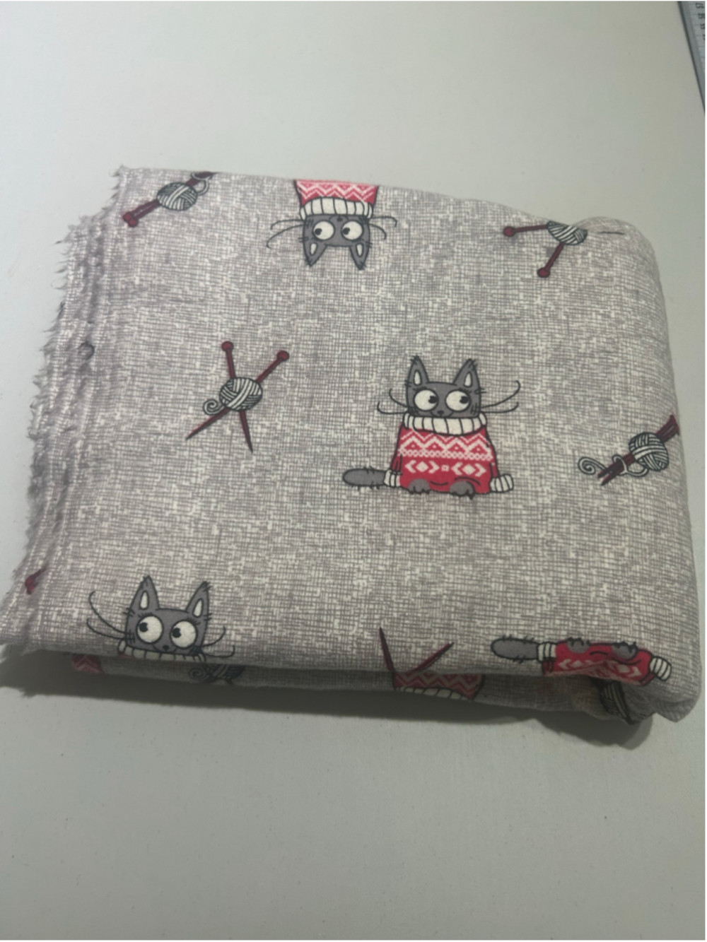 Fabric: 3 Yards 14” Cat in Sweater Flannel Fabric